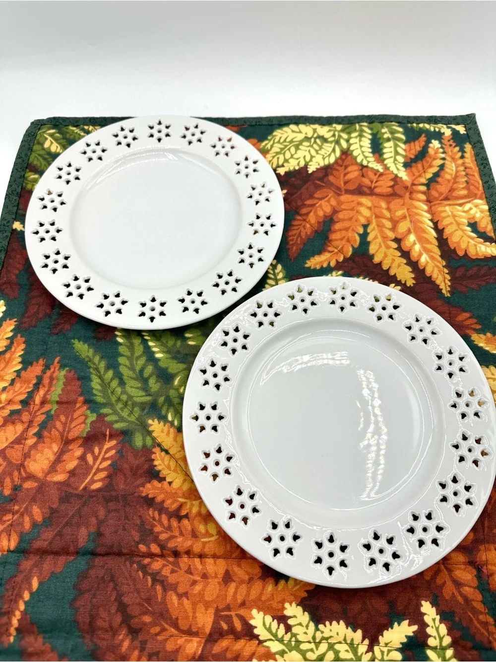 2 Crate&Barrel Snowflake Lace, Reticulated Dessert Plates. 7.75”